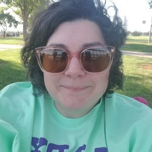 Meet your Posher, Becky